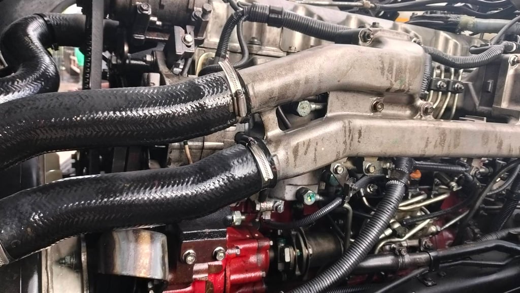 หัวลากฮีโน่เมก้า ซีรี่ย์ 500 FM2P 380แรง ปี 2557 