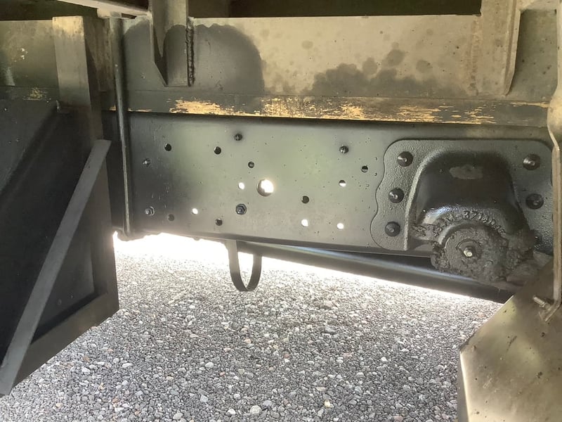 Hino 6 ล้อ ยูโร3 (ตู้เย็นติดลบ) ปี57 ตู้ ยาว 4.5ม. , สูง 2 ม. , กว้าง 2 ม.