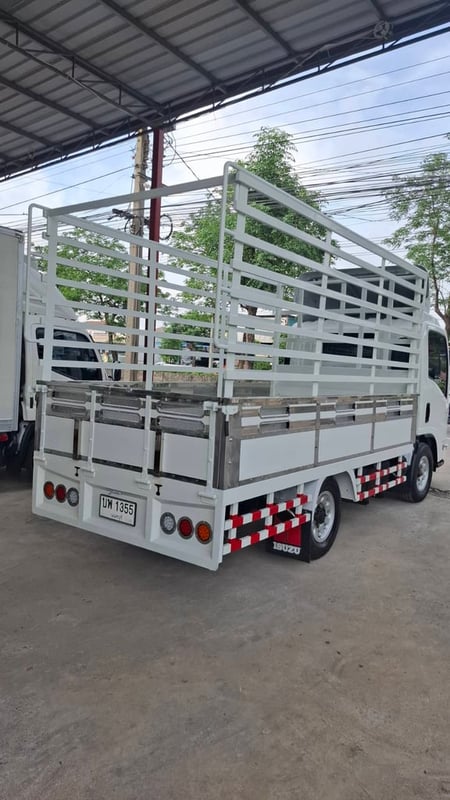 Isuzu NLR 130 คอก ปี62