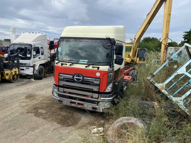 Hino Profia s700 เครื่อง E13C MT 7 Speed แท่นเตี้ย 12 ล้อ 