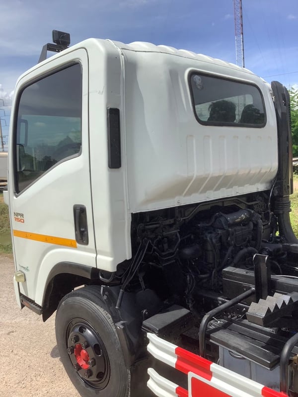 6ล้อIsuzu NPR150แรง ปี 57 ดั้มพ์ 