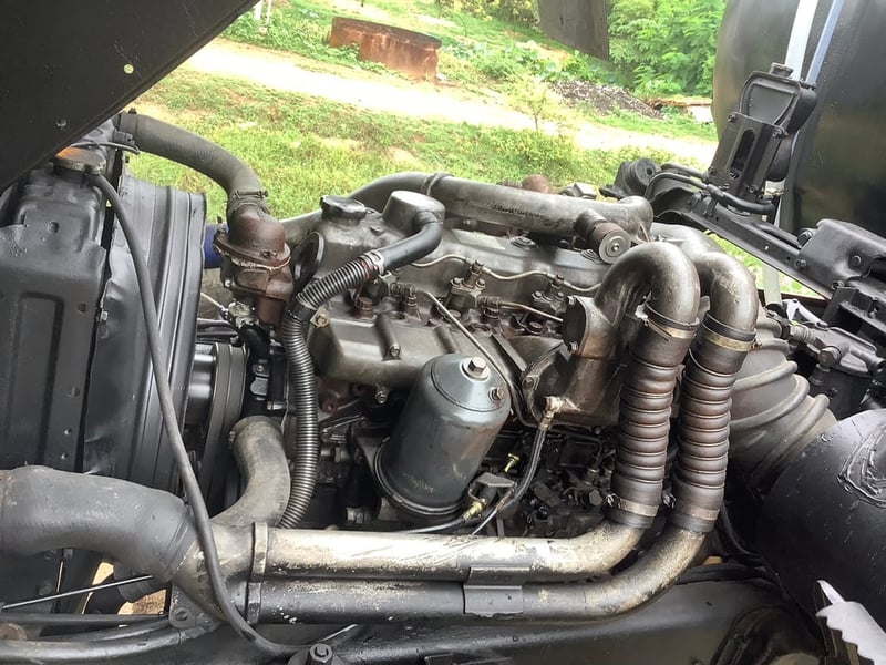 มิตซู 10 ล้อ ไอหลง 2 เพลา ปี46 ถัง 15,000 ลิตร มิตซู 10 ล้อ ไอหลง 2 เพลา ปี46 ถัง 15,000 ลิตร