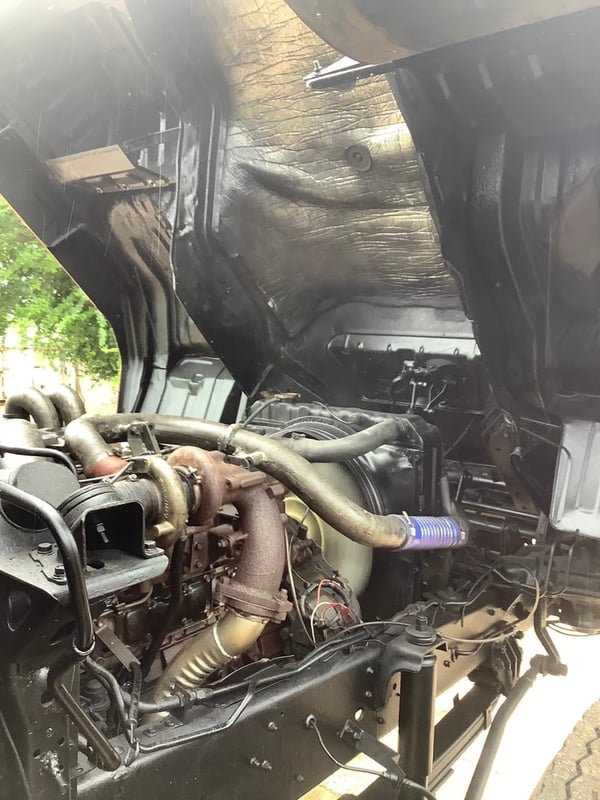 มิตซู 10 ล้อ ไอหลง 2 เพลา ปี46 ถัง 15,000 ลิตร มิตซู 10 ล้อ ไอหลง 2 เพลา ปี46 ถัง 15,000 ลิตร