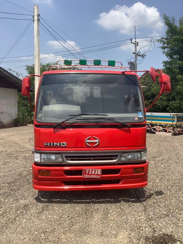 Hino 6 ล้อ FB4J 150แรง ยูโร1 ปี 40 รถน้ำ 5,000 ลิตร