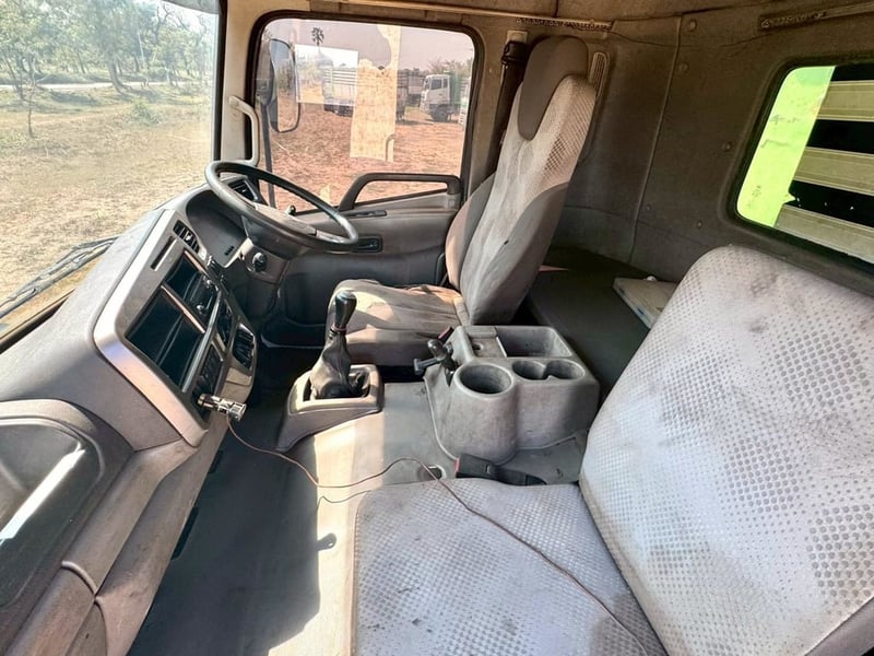 UD Truck CWE 390 ทะเบียน AP70 - 67-2159 , 67-62163 กท