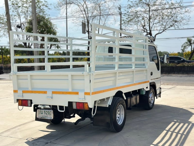 ISUZU NKR หัวการ์ตูน 🚚  กระบะพร้อมคอกเหล็ก