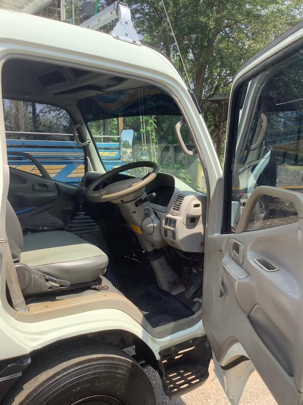 Hino 6 ล้อ(ดั้มพ์สามมิตร) ดูโท้ 136แรง ยูโร2 ปี50