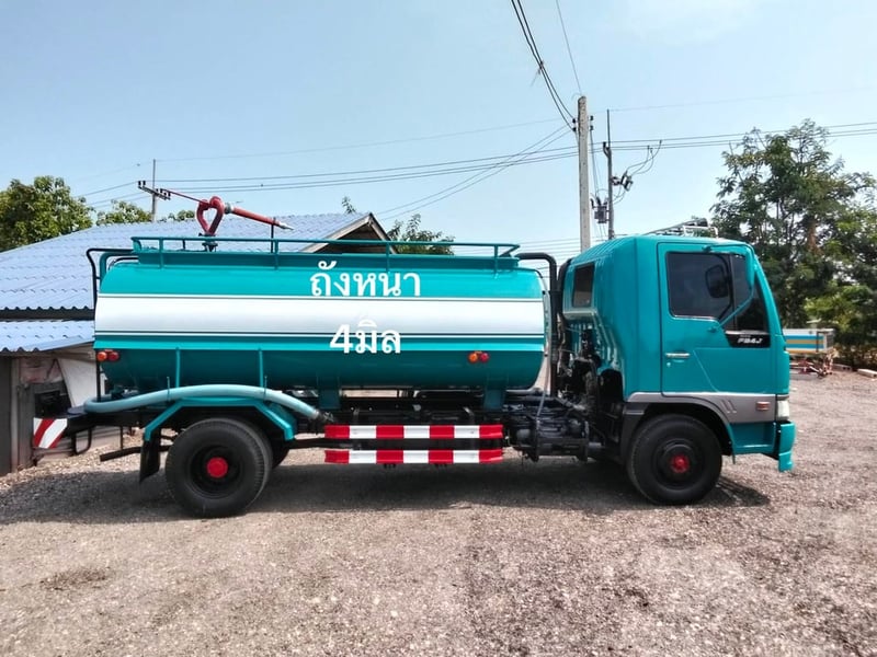 Hino 6 ล้อ FB4j150 ยูโร1 ปี40 รถน้ำ Hino 6 ล้อ FB4j150 ยูโร1 ปี40 รถน้ำ