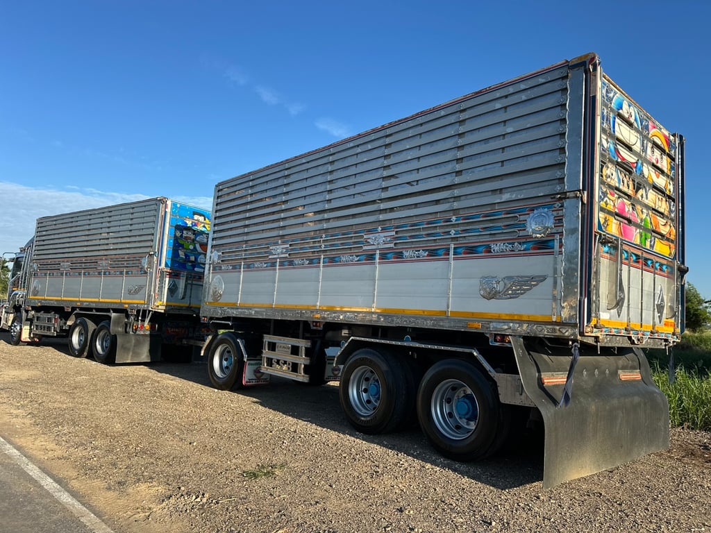 ISUZU FXZ360 ปี 63 JT พ่วงแม่+ลูก ISUZU FXZ360 ปี 63 JT พ่วงแม่+ลูก