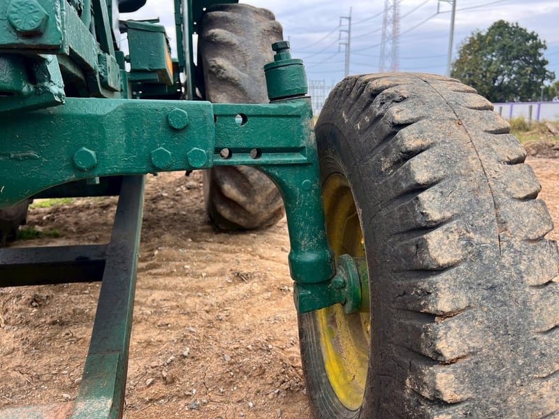 JOHN DEERE พร้อมใช้งาน ราคาถูก JOHN DEERE พร้อมใช้งาน ราคาถูก