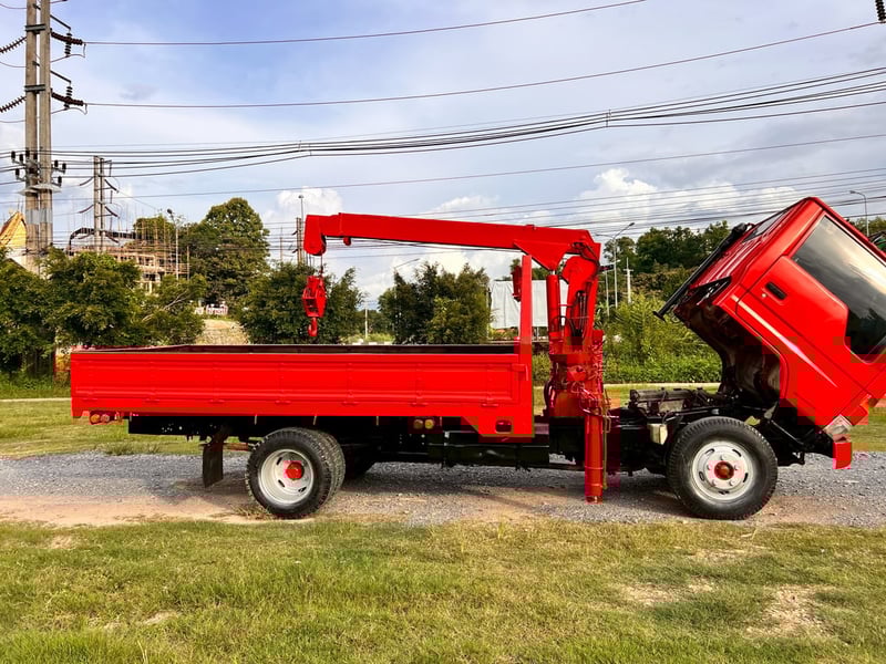 TOYOTA DYNA เครื่อง 14B  ติดเครน TADANO 2.5 ตัน  3 ปลอก 