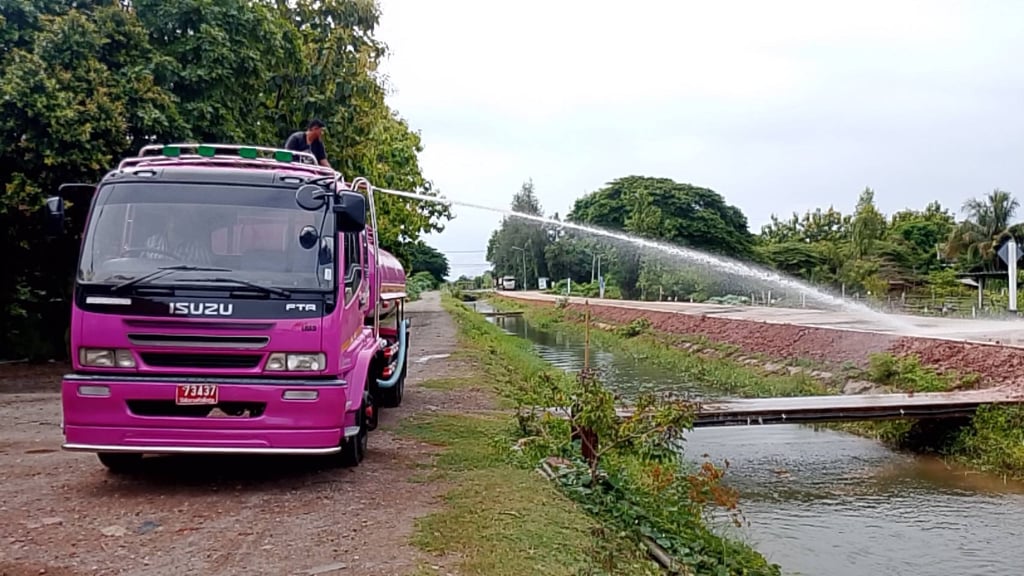 Isuzu 6 ล้อ #เดก้า 200แรง #รถน้ำ 6,000 ลิตร ปี48 