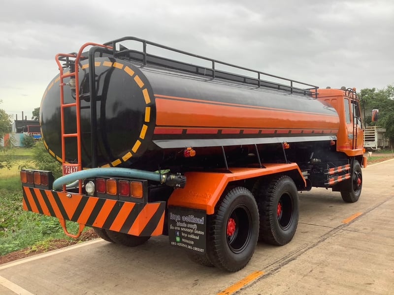 มิตซู 10 ล้อ ไอหลง 2 เพลา ปี46 ถัง 15,000 ลิตร มิตซู 10 ล้อ ไอหลง 2 เพลา ปี46 ถัง 15,000 ลิตร