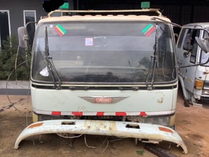 หัวเก๋งHino10ล้อไฮเทค เก่า เดิมๆขายตามสภาพ  