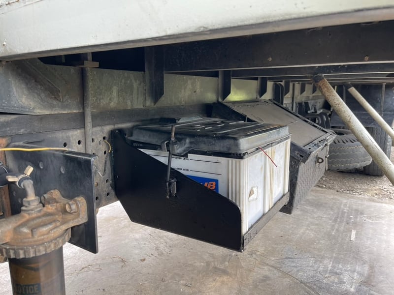 Isuzu NQR 150 แรงเทอร์โบ ปี 50 เพาเวอร์ แอร์เย็น ยาว 5.50 ม สีเดิมทั้งคัน 