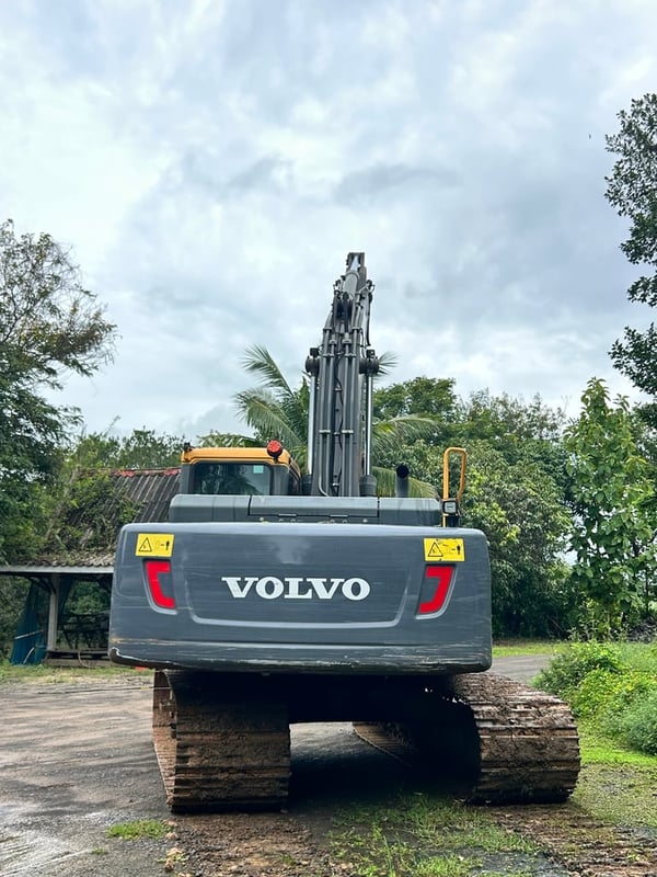 แม็คโคร Volvo EC210D ปี21 P.M.4273 ชม. แม็คโคร Volvo EC210D ปี21 P.M.4273 ชม.