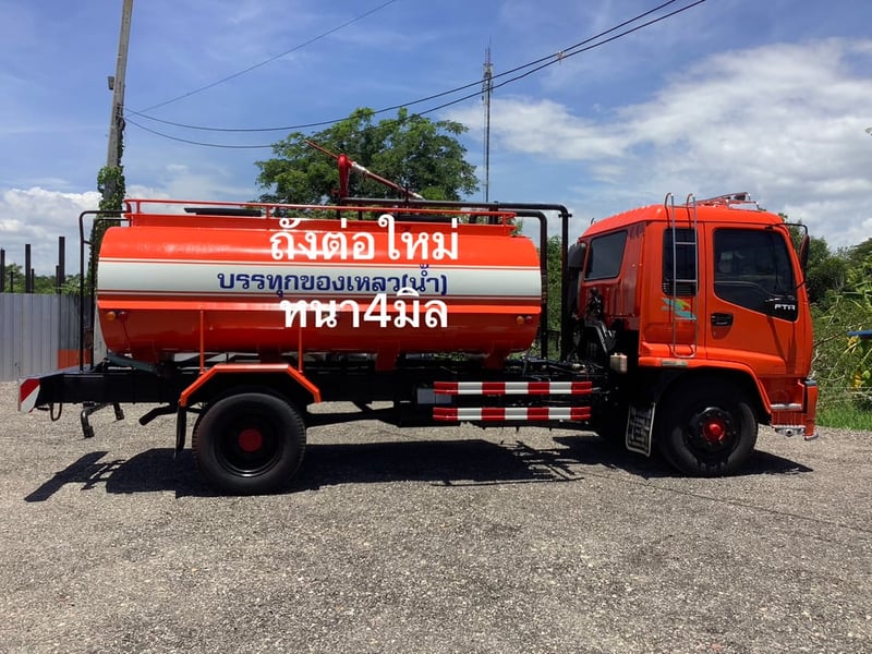 Isuzu 6 ล้อเดก้า 200แรง ปี48 Isuzu 6 ล้อเดก้า 200แรง ปี48