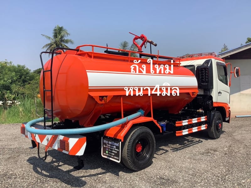 Hino 6 ล้อ (เมก้าFC9J)150 แรง ยูโร2 ปี55 รถน้ำ  5,000 ลิตร 