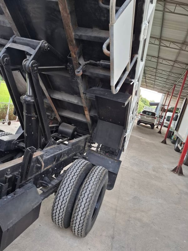 Isuzu NMR130 รภดั้มพ์ ปี65 ไมล์ 3หมื่นโล Isuzu NMR130 รภดั้มพ์ ปี65 ไมล์ 3หมื่นโล