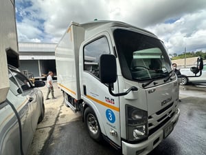 Isuzu NLR 4 ล้อตู้ทึบ ปี64 ไมล์แสนนิดๆ (เจ้าของขายเอง)