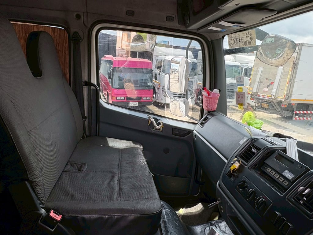 รถตู้เย็น #FUSO 231 ปี61 แอร์แคเรียร์