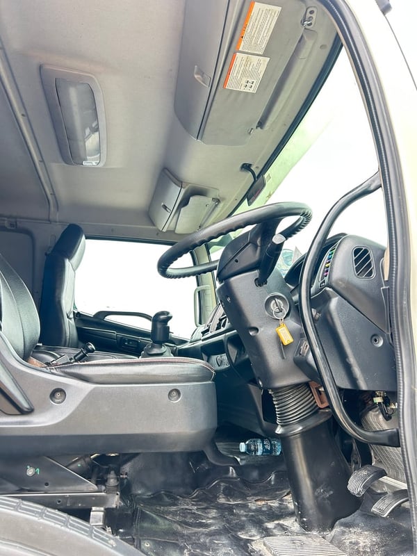 10ล้อHINO รุ่นFL8j เครือง260 กระบะบรรทุกยาว7.5ม.  