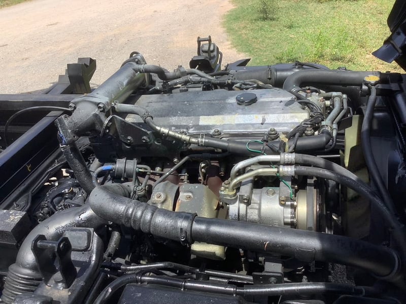 6ล้อIsuzu NPR150แรง ปี 57 ดั้มพ์ 