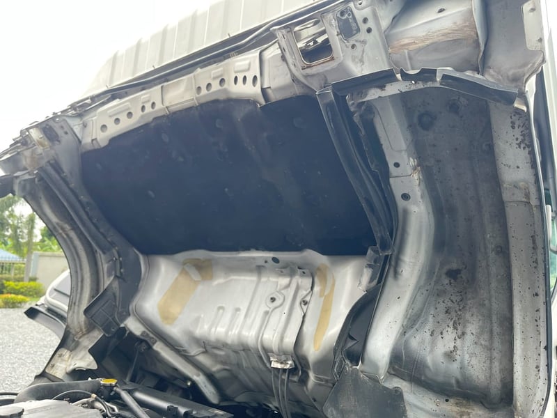 6 ล้อ ISUZU NQR 175 แรงเทอร์โบ ปี 2557 รถห้างแท้