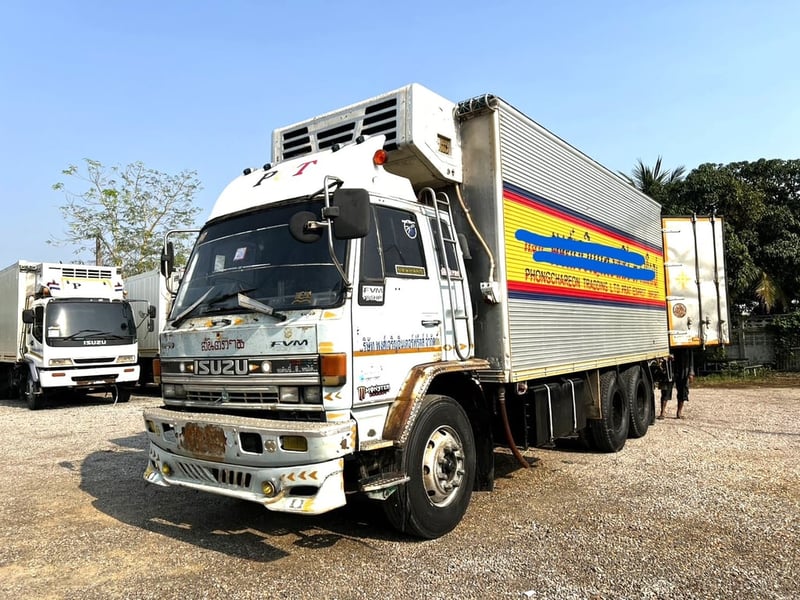 10ล้อ ตู้เย็น Rocky ISUZU FVM 195แรง ปี39 