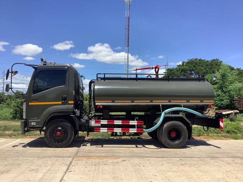 ISUZU FRR210 ยูโร3 ปี56 ถัง 5,000 ลิตร 