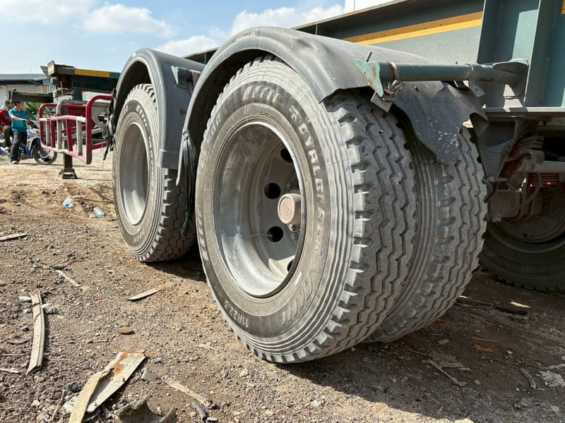 หางก้าง RCK 2เพลา ปี 53 สด ตามสภาพ 