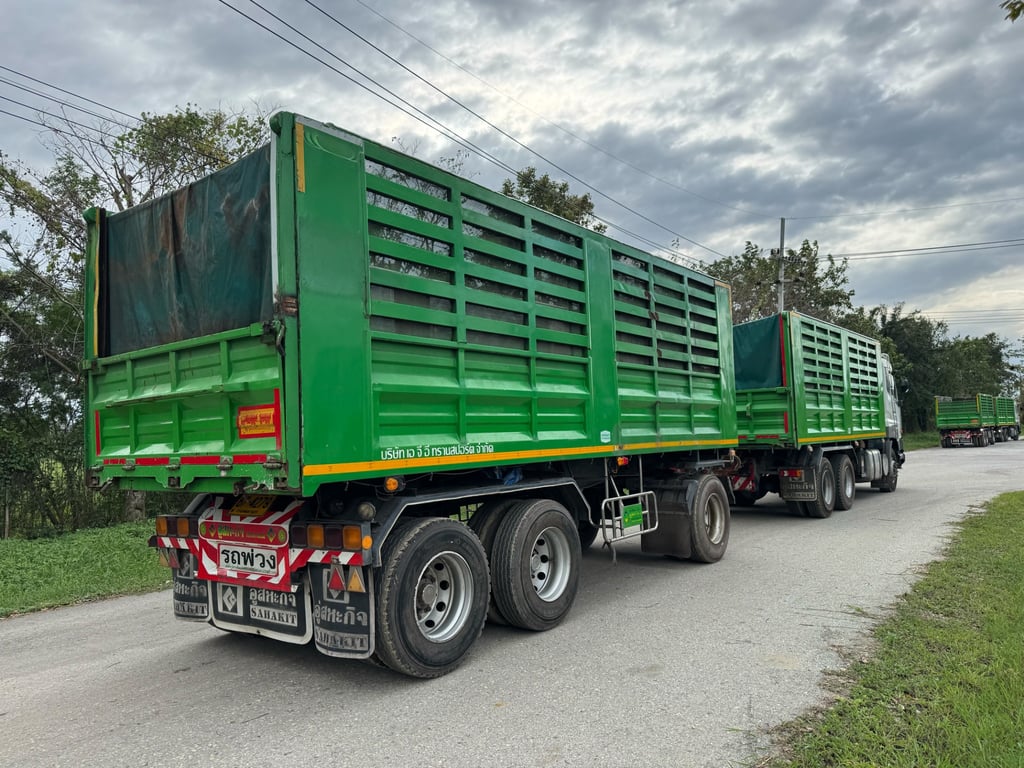 UD Truck CWE 390 พ่วงดั้ม แม่+ลูก UD Truck CWE 390 พ่วงดั้ม แม่+ลูก