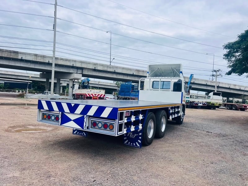 Hino 10ล้อพื้นเรียบ FL8J 212 แรง ยาว 6.50 ม ปี 57 พื้นเรียบต่อใหม่