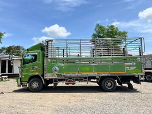 HINO MEGA150 ปี48 กระบะปิเนียม คอกเลส พื้นเลส HINO MEGA150 ปี48 กระบะปิเนียม คอกเลส พื้นเลส