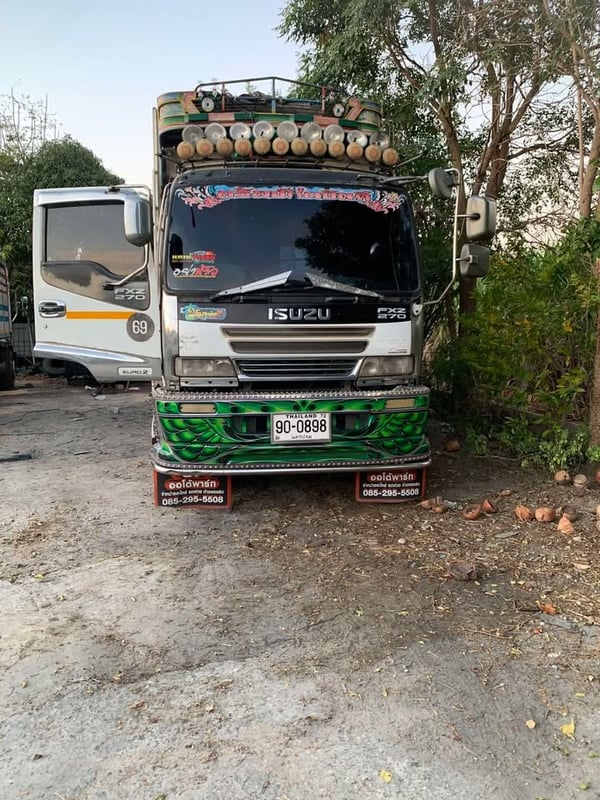 ISUZU deca 270 รถบรรทุก 12ล้อ ดั้มพ์แม่-ลูก ปี2004