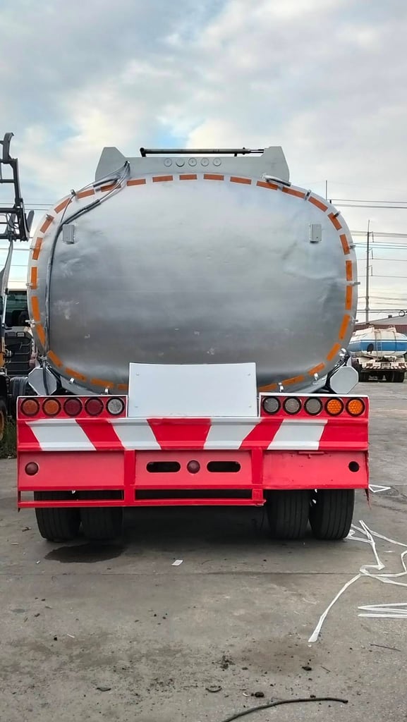 ถังน้ำมัน 45,000 ลิตร 