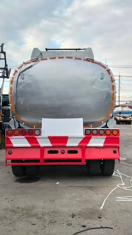 ถังน้ำมัน 45,000 ลิตร 