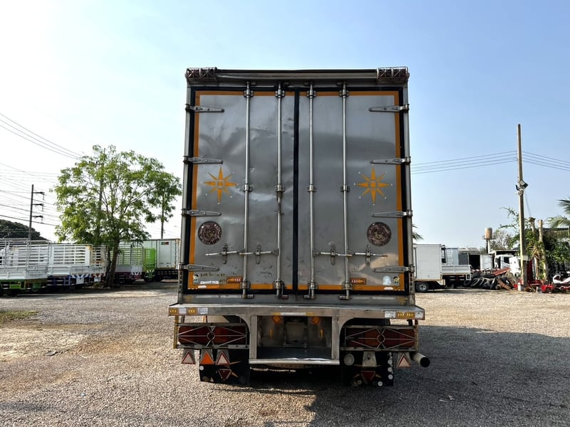 10ล้อ ตู้เย็น Rocky ISUZU FVM 195แรง ปี39 