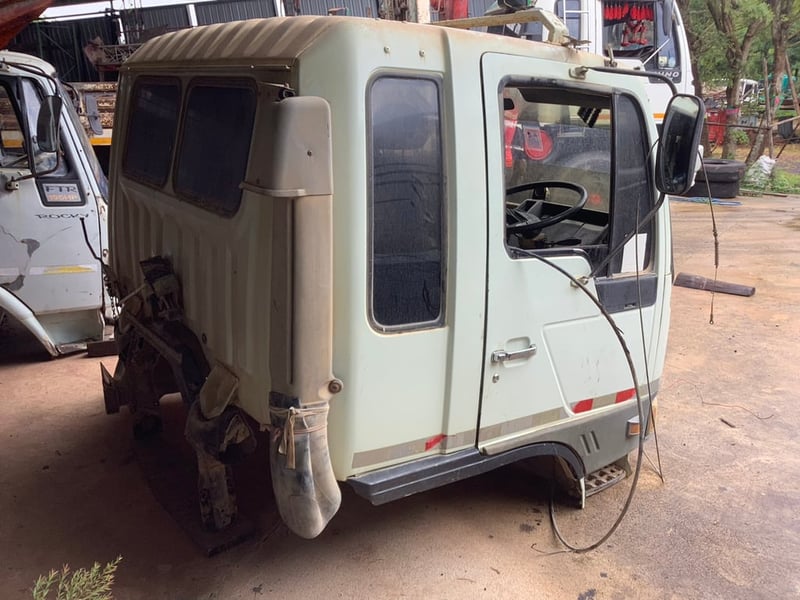 หัวเก๋งHino10ล้อไฮเทค เก่า เดิมๆขายตามสภาพ  