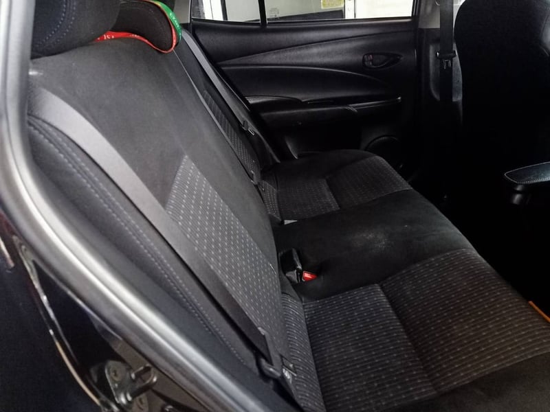 Toyota Yaris E ปี18 (เจ้าของขายเอง)