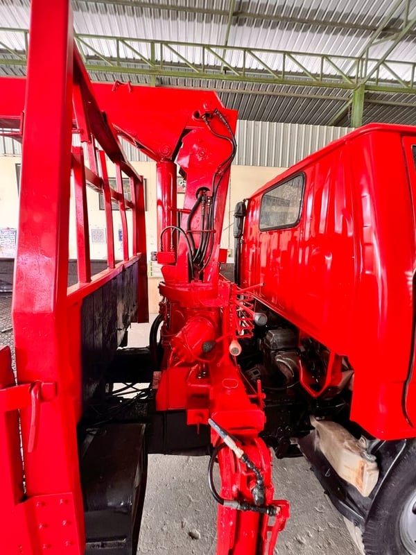 TOYOTA DYNA เครื่อง 14B  ติดเครน TADANO 2.5 ตัน  3 ปลอก 