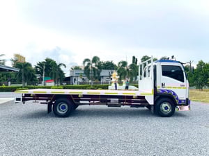 6 ล้อ ISUZU FRR 210 แรงเทอร์โบ ปี 2554 ยาว 5.60 กว้าง 2.45 เมตร 