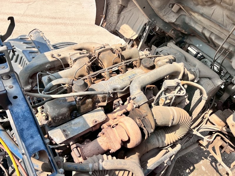 HINO หัวลาก 2 เพลา หัวพร้อมหาง เครื่อง EP100 เทอร์โบ 285 แรง หาง 2 คาน บันไดไฮดรอริก มีเล่ม HINO หัวลาก 2 เพลา หัวพร้อมหาง เครื่อง EP100 เทอร์โบ 285 แรง หาง 2 คาน บันไดไฮดรอริก มีเล่ม