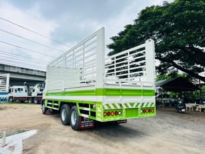 HINO VICTOR 260 ปี 60 ยาว 7.50 กะบะคอกต่อใหม่ 