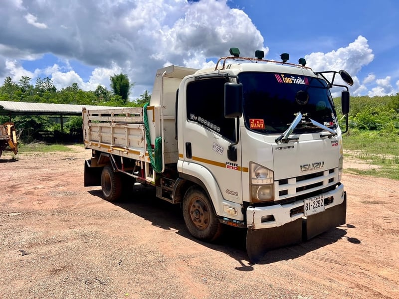 Isuzu FRR210 ดั้มพ์ ปี52 