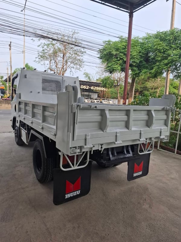 Isuzu NMR130 ดั้มพ์ 3 คิว ปี65 รถวิง3หมื่นโล Isuzu NMR130 ดั้มพ์ 3 คิว ปี65 รถวิง3หมื่นโล