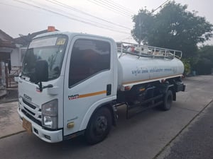 Isuzu 6 ล้อ ISUZU NMR 130 รถดูดสิ่งปฎิกูล (เจ้าของขายเอง)
