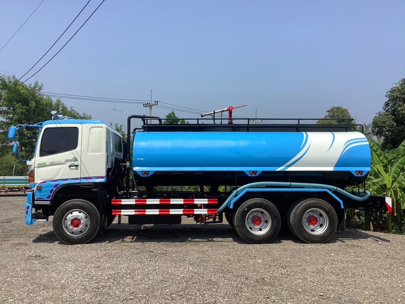 Hino 10 ล้อ FM1A(2เพลา) 344แรง ยูโร3 ปี56 Hino 10 ล้อ FM1A(2เพลา) 344แรง ยูโร3 ปี56