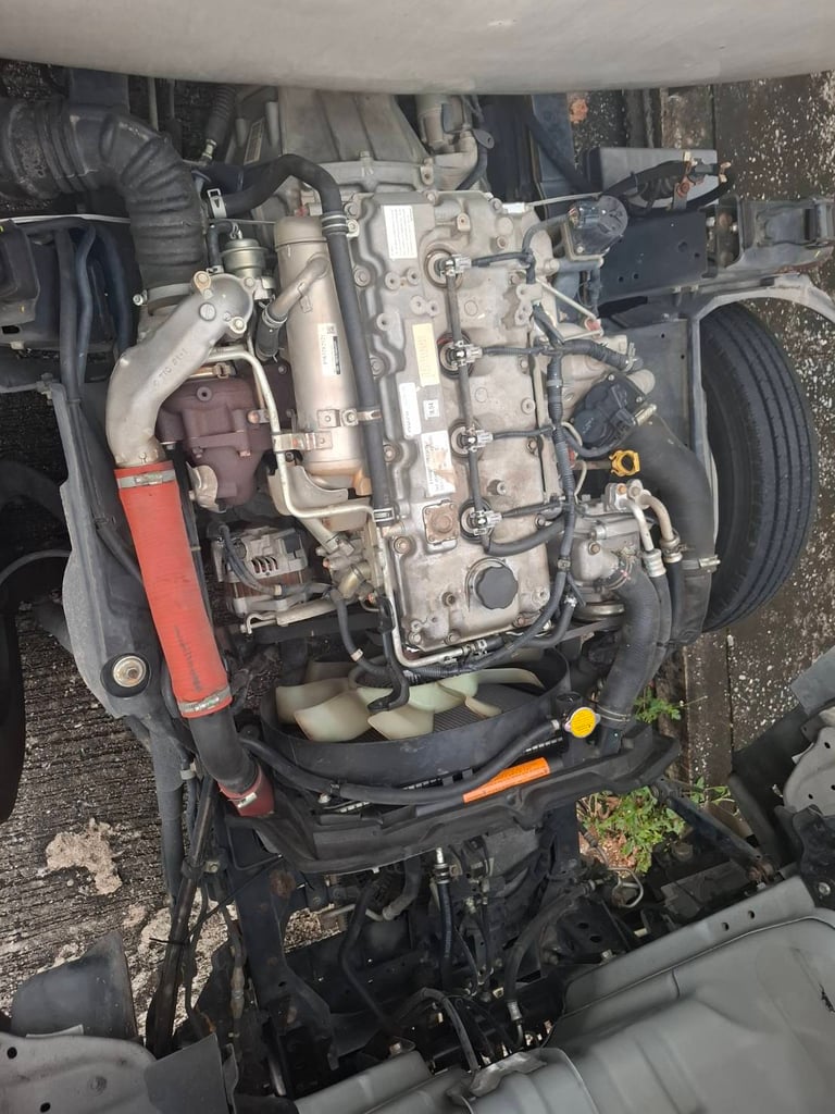 Isuzu 6 ล้อ ISUZU NMR 130 รถดูดสิ่งปฎิกูล (เจ้าของขายเอง)