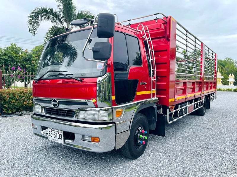 6 ล้อ HINO FD1J เครื่อง 195 แรง ปี 2554 6 ล้อ HINO FD1J เครื่อง 195 แรง ปี 2554